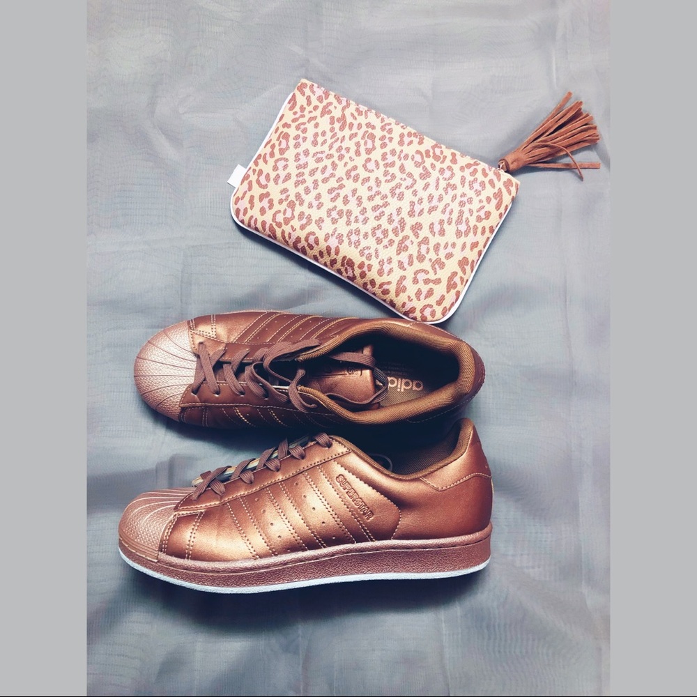 Adidas - Women’s Shell-toe...